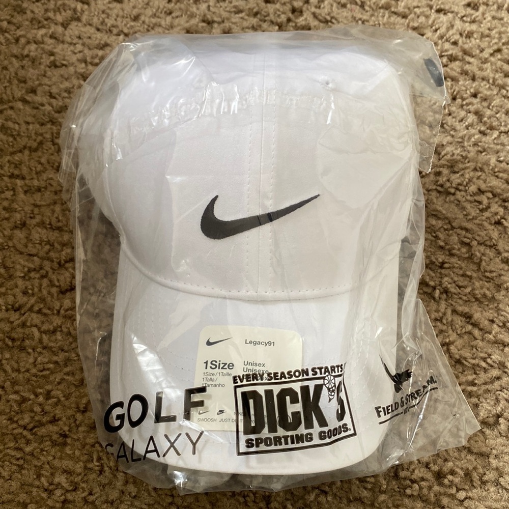 Unisex White Nike Golf Hat